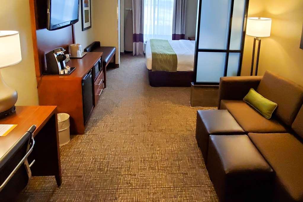 คอมฟอร์ต สวีตส์ แอร์พอร์ต Hotel เฮเลนา ห้อง รูปภาพ